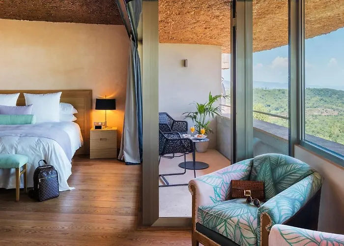Отель Sants Metges 5*